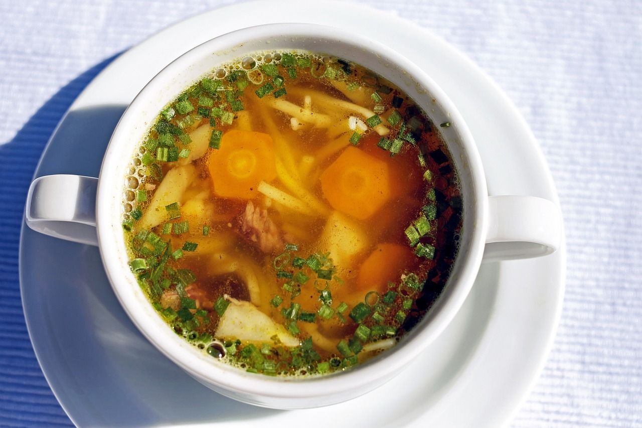 Potrawa dla każdego smakosza: jak zrobić wywar warzywny do zupy
